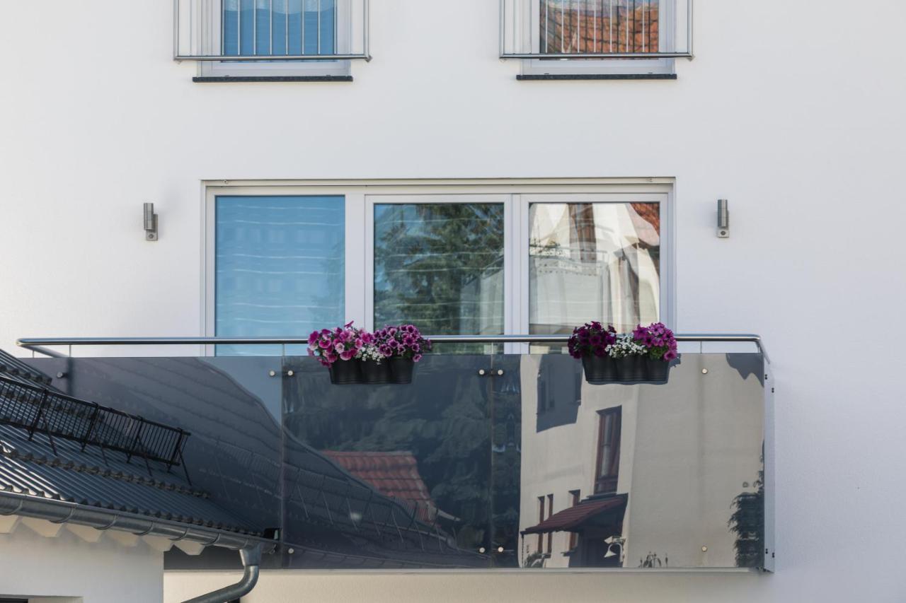 Ferienwohnung Am Zeppelin Hangar Friedrichshafen Ngoại thất bức ảnh