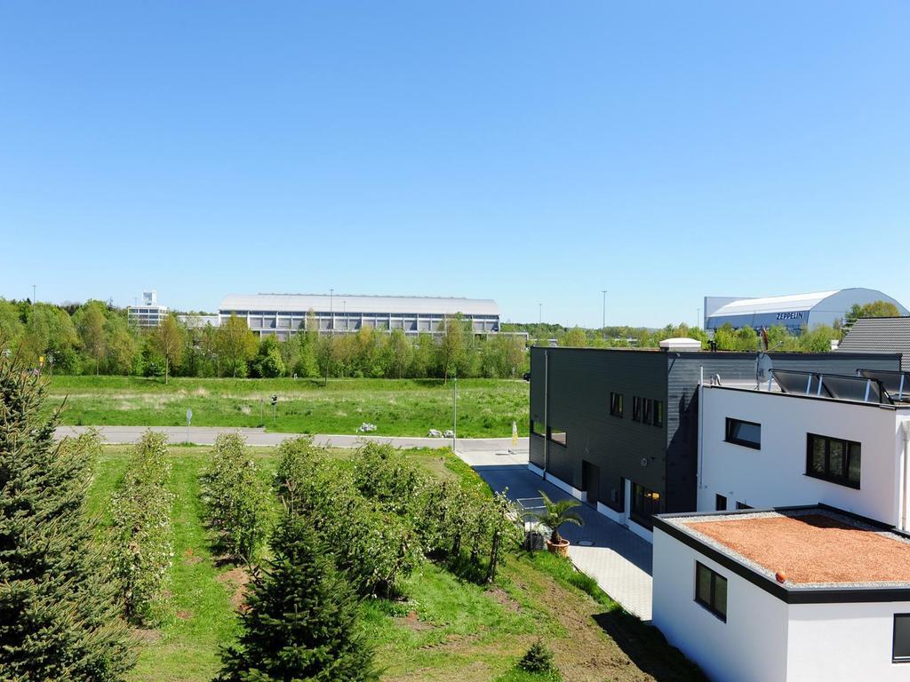 Ferienwohnung Am Zeppelin Hangar Friedrichshafen Ngoại thất bức ảnh
